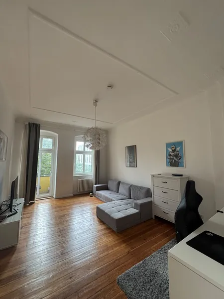 (1 Monatsmiete) 2-Zimmer-Wohnung mit Balkon in Berlin-Wedding — photo 1